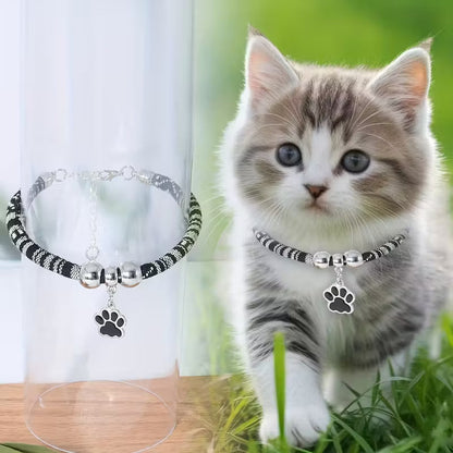 Stylish Pet Paw Collar for Cats & Dogs – Durable, Adjustable Design with Cute Black Paw Print Pendant