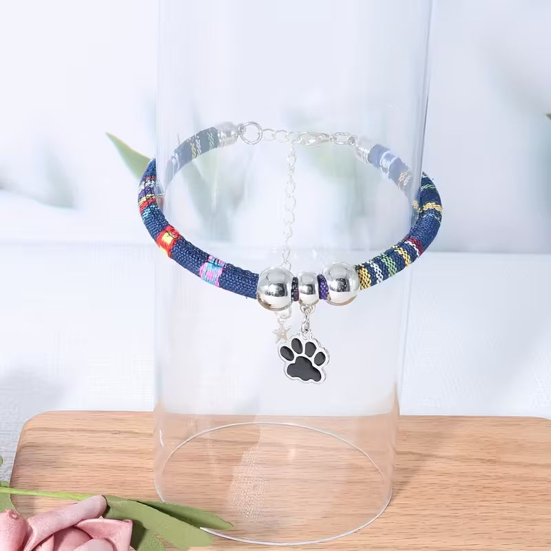 Stylish Pet Paw Collar for Cats & Dogs – Durable, Adjustable Design with Cute Black Paw Print Pendant